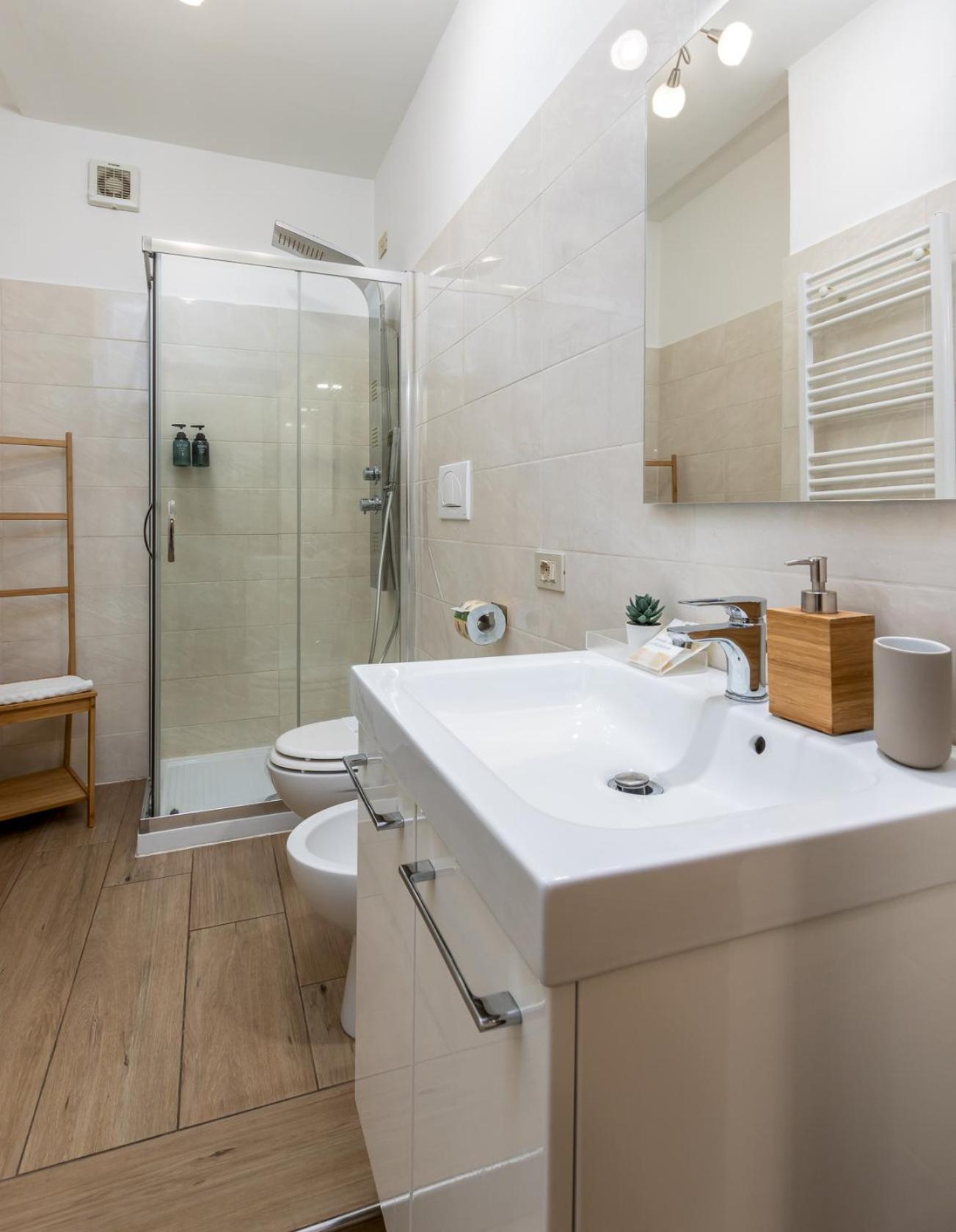 - Near Downtown - Bergamo Central Stay Экстерьер фото